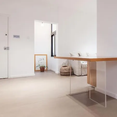 Design 3 Mins Walking To The Apartmán *